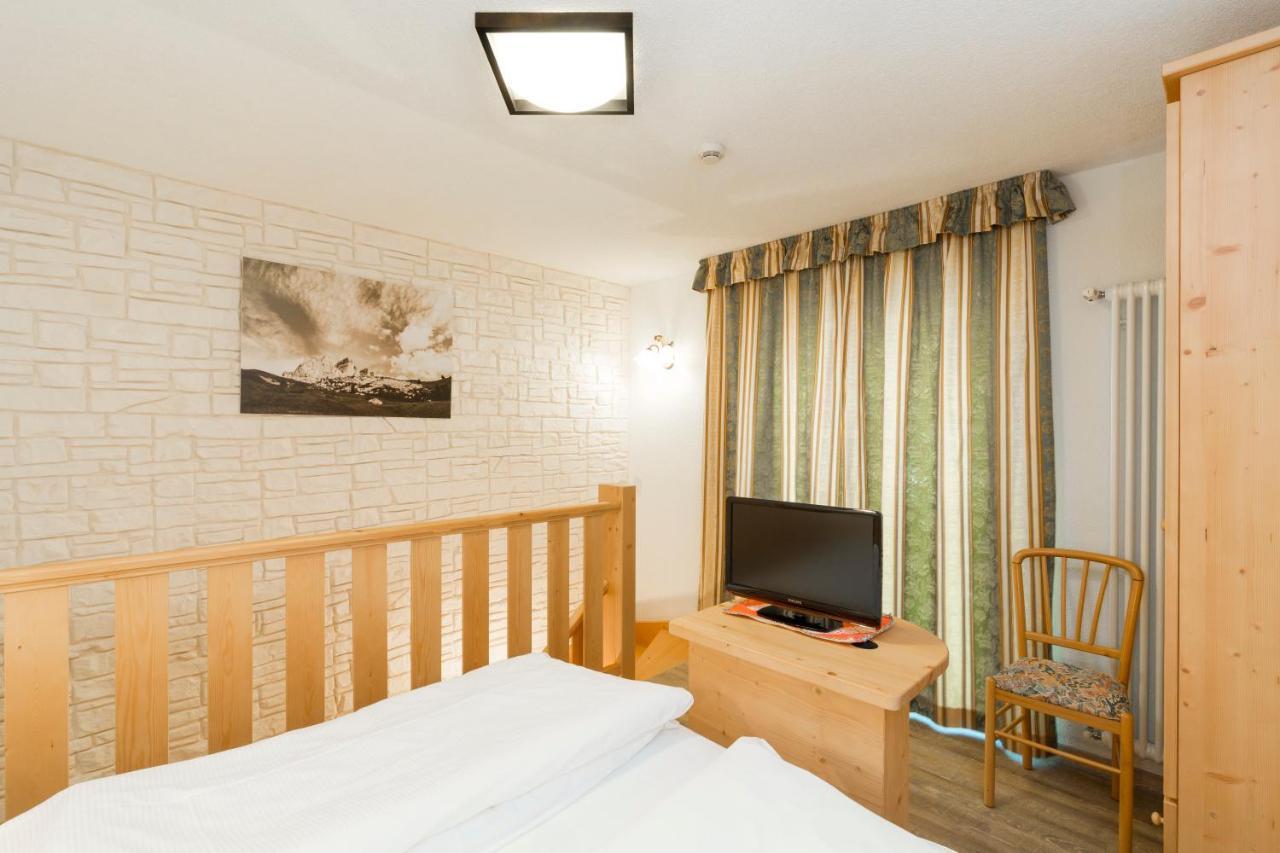 Hotel B&B Marilena Арабба Экстерьер фото